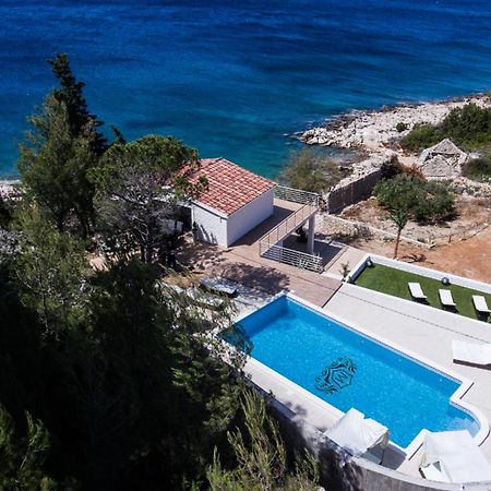 Villa Mendes Zastražišće Εξωτερικό φωτογραφία