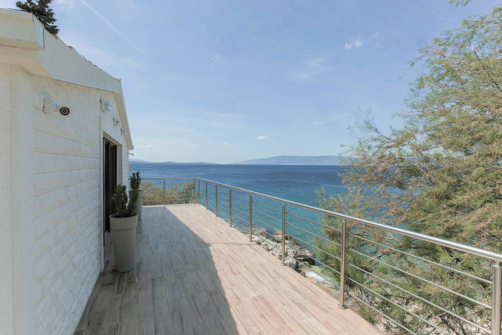 Villa Mendes Zastražišće Εξωτερικό φωτογραφία
