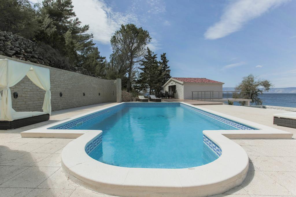 Villa Mendes Zastražišće Εξωτερικό φωτογραφία